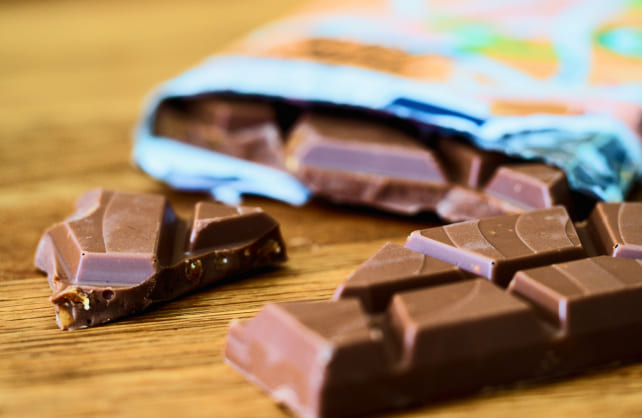 チョコ